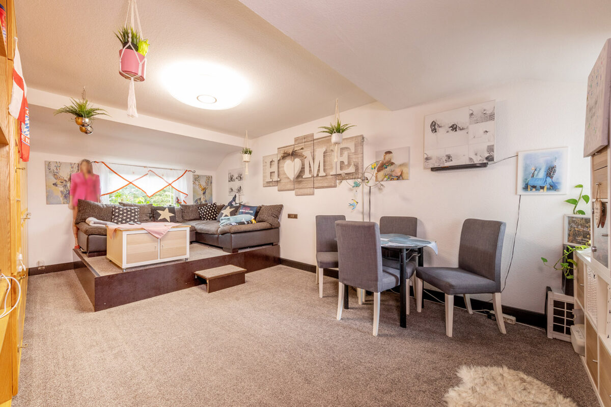 Großzügiges Wohnzimmer