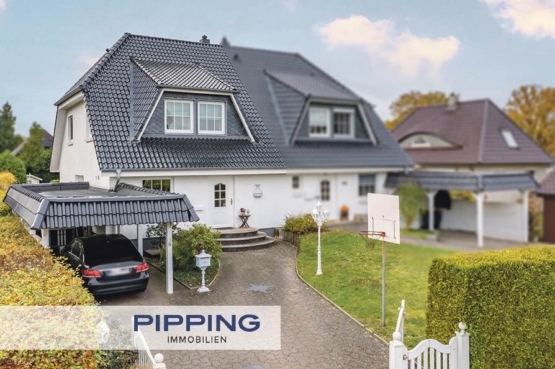 Zeitlose Eleganz trifft Gemütlichkeit: „Traumhafte Doppelhaushälfte in ruhiger Lage Wentorfs“, 21465 Wentorf, Doppelhaushälfte
