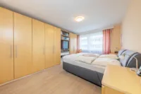 Schlafzimmer mit ...