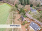 Titelbild - Feld- und Waldrand: „Sanierungsbedürftiges Einfamilienhaus in Reinbek“