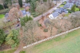 Gut angebunden - Feld- und Waldrand: „Sanierungsbedürftiges Einfamilienhaus in Reinbek“