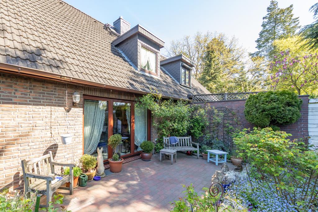 Großzügige Terrasse mit...