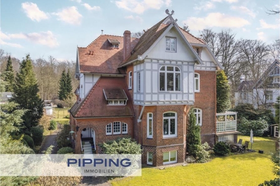 Zinsen in ihrer schönsten Form: „Investitionschance mit Potential unmittelbar am Sachsenwald“, 21521 Aumühle, Mehrfamilienhaus