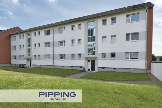 Eine solide Sache: „Vermietete 3‑Zimmer-Wohnung mit Außenstellplatz“, 21465 Reinbek, Erdgeschosswohnung