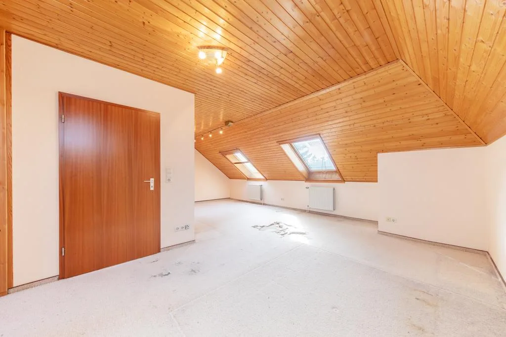 Schlafzimmer im DG