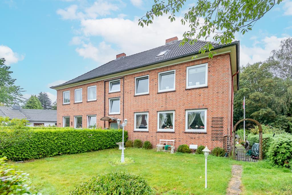 Gepflegte Gartenbereiche