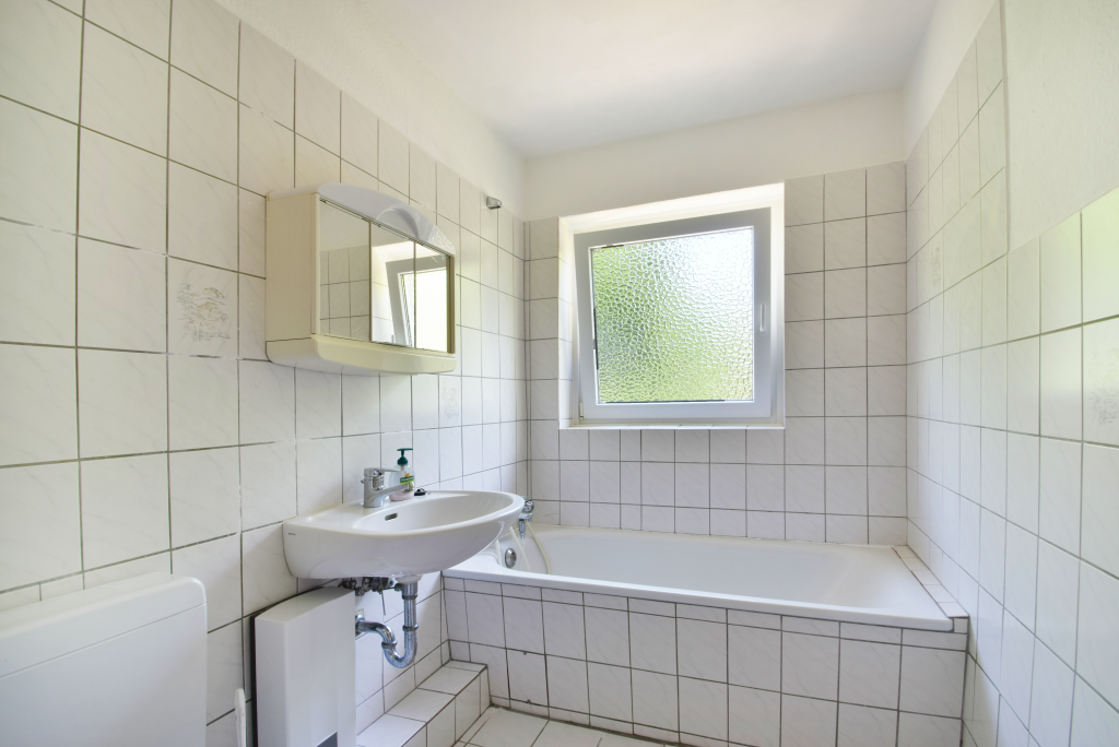 Vollbad mit Fenster