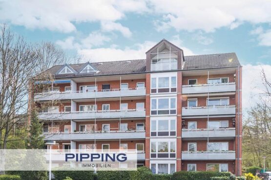In zentraler Wohnanlage: „Großzügige 4‑Zimmer-Wohnung mit sonniger Loggia“, 21502 Geesthacht, Etagenwohnung