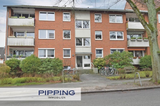 In zentraler Lage: „Gemütliche 2,5‑Zimmer-Wohnung mit Loggia“, 21031 Hamburg, Etagenwohnung