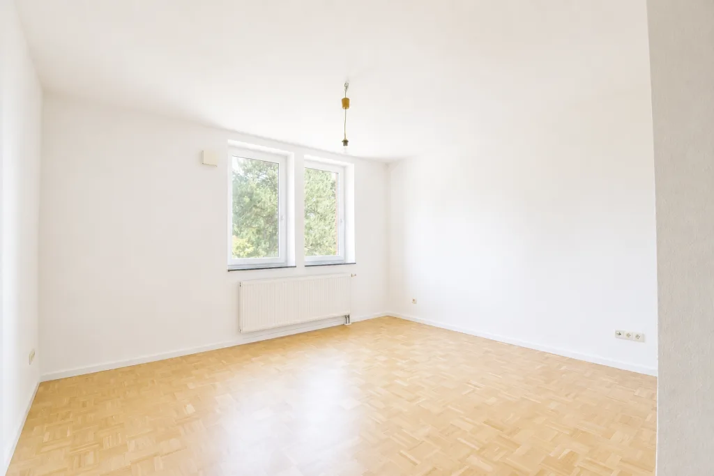 Lichtdurchflutetes Schlafzimmer