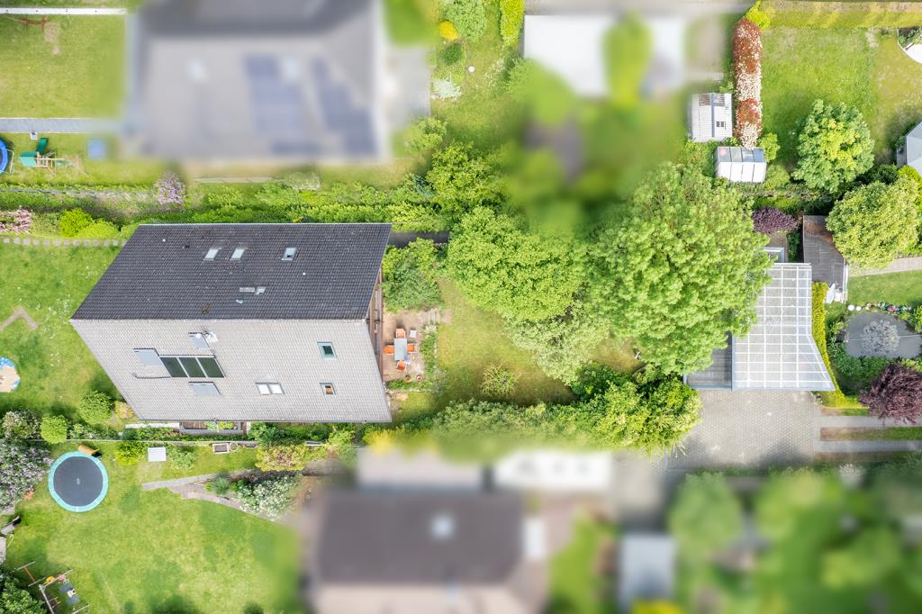 Grundstück