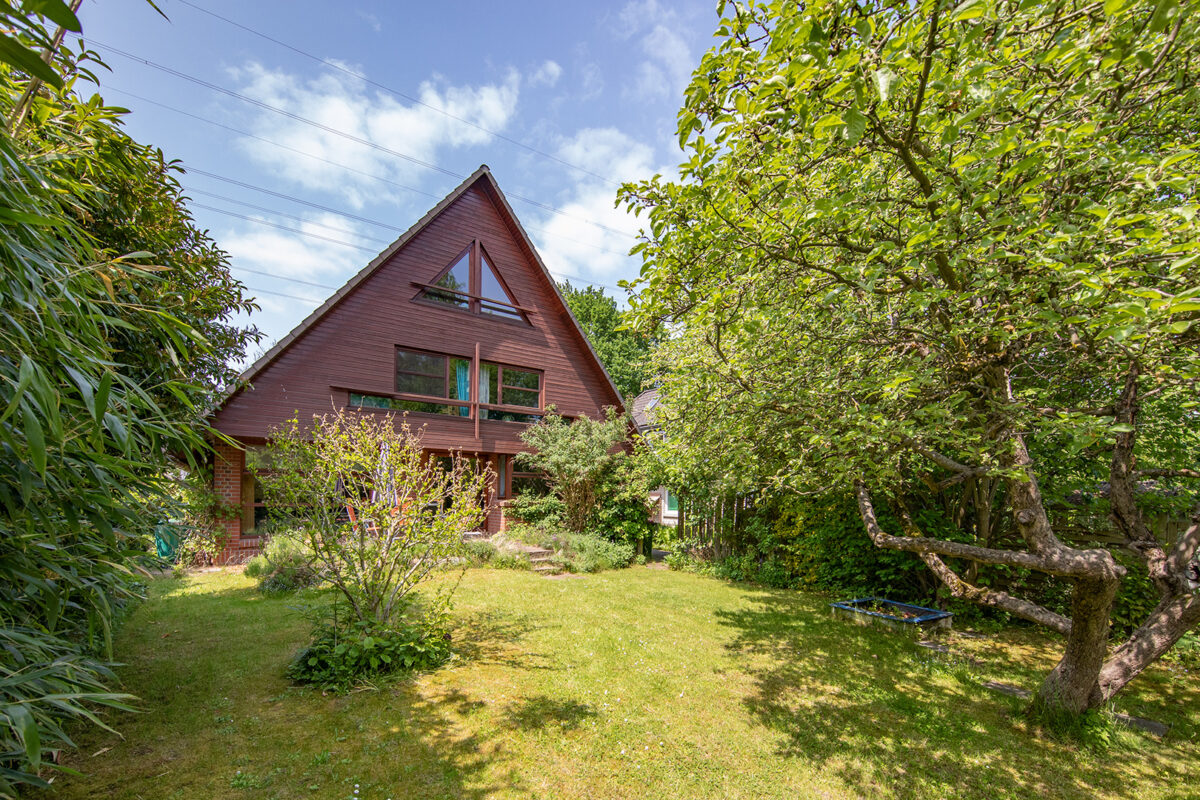 Herrlich bepflanzter Garten