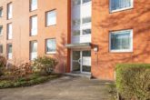 Hauseingang - Ideal für junge Leute: „Lichterfüllte 2,5‑Zimmer-Eigentumswohnung mit West-Loggia“