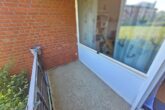 Gepflegte Loggia - Blick ins Grüne: „Gepflegte 2‑Zimmer-Wohnung in Reinbek-Neuschönningstedt“