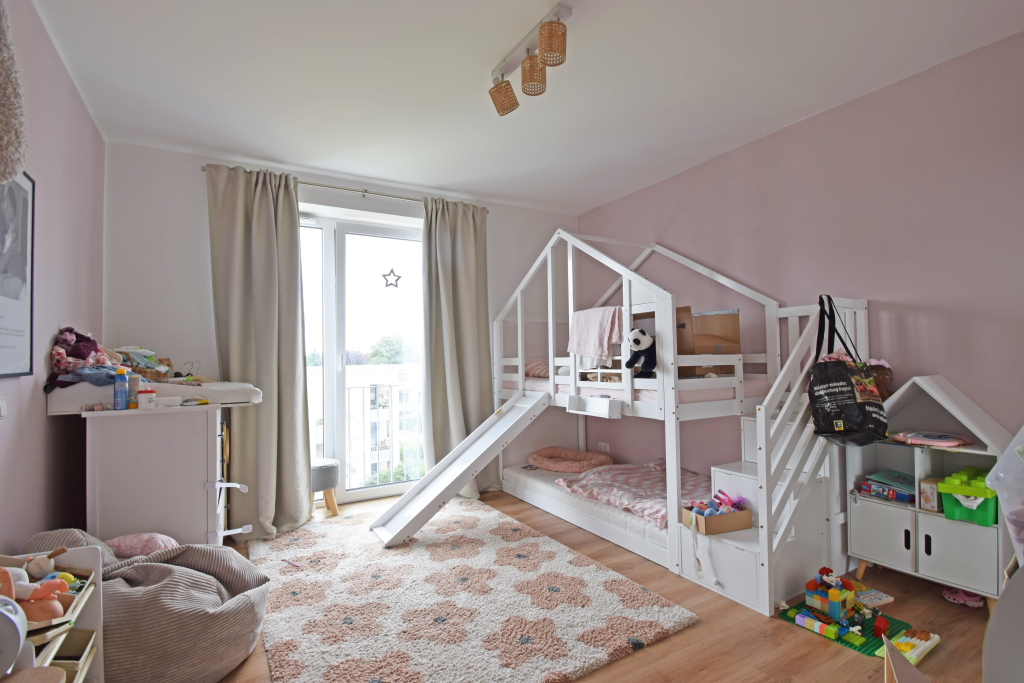 Optimales Kinder-, Gäste oder Arbeitszimmer