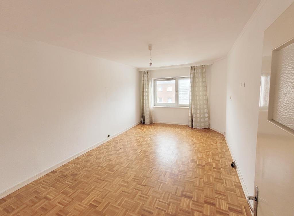 Geräumiges Schlafzimmer