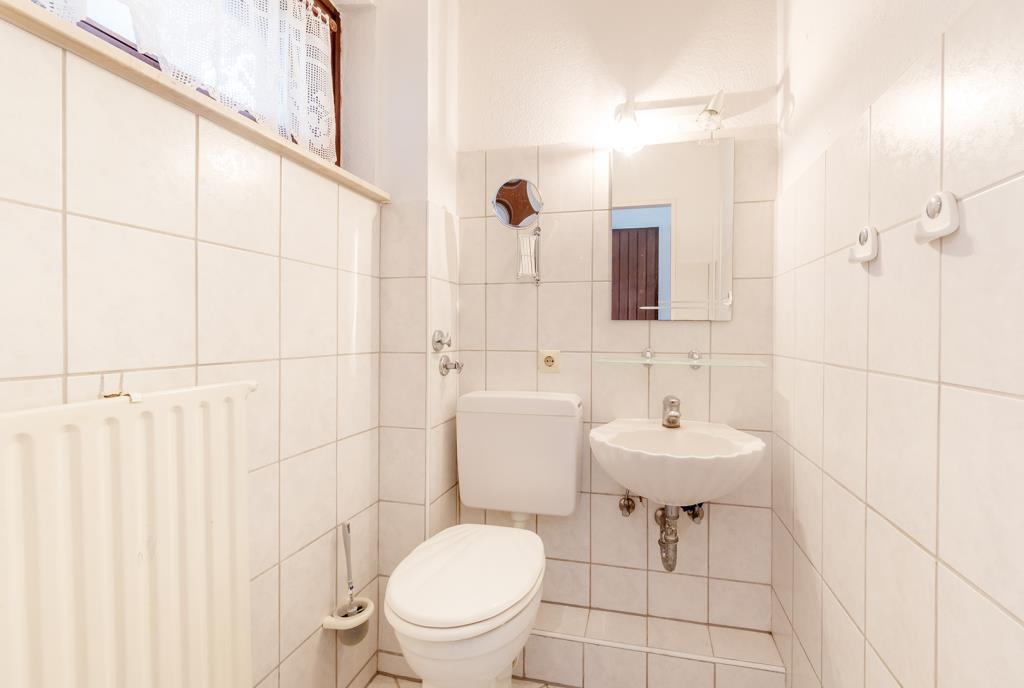 Separates Gäste-WC