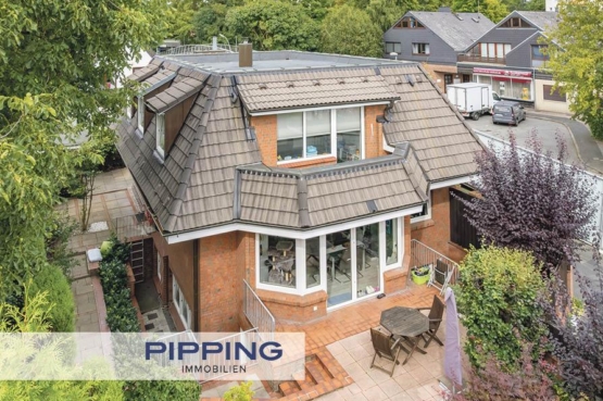 Zwei Einheiten – ein Zuhause: „Familienfreundliches Wohnen in Reinbek“, 21465 Reinbek, Zweifamilienhaus