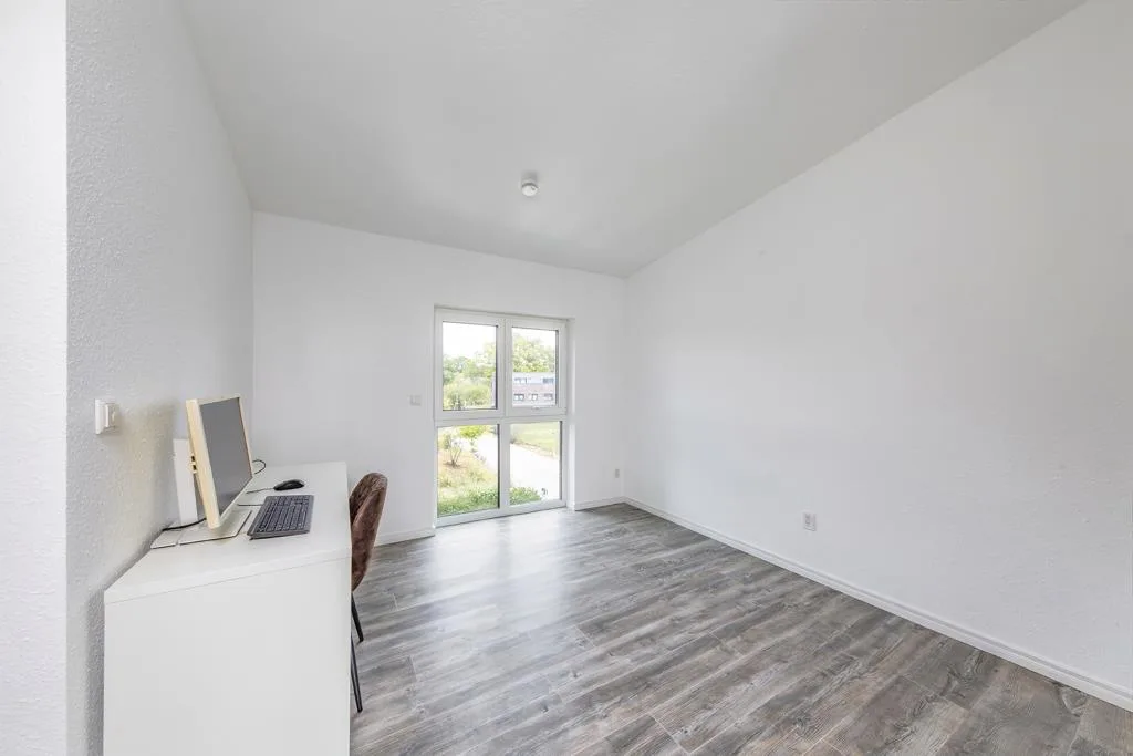 Optionales Arbeitszimmer