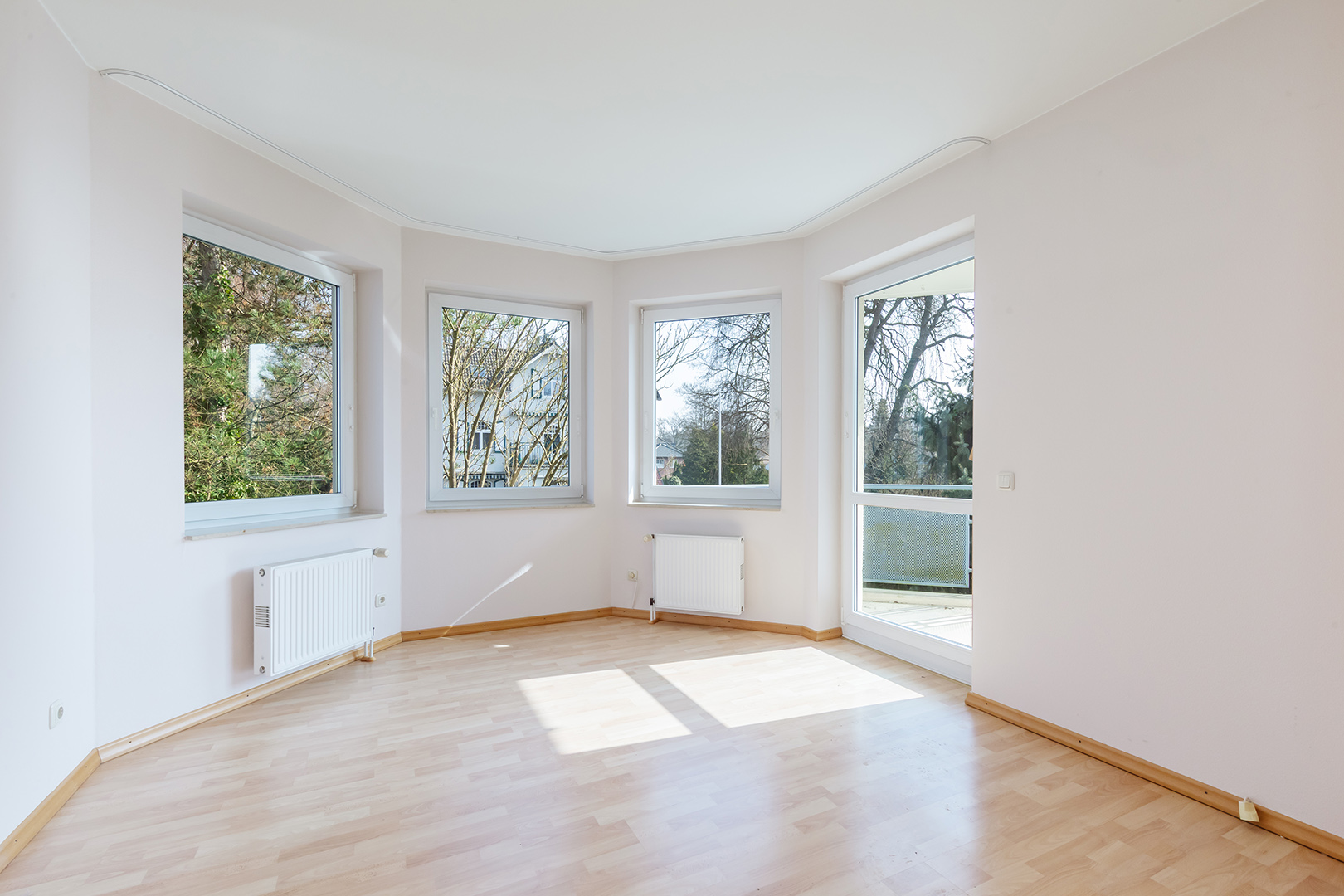... Esszimmer.