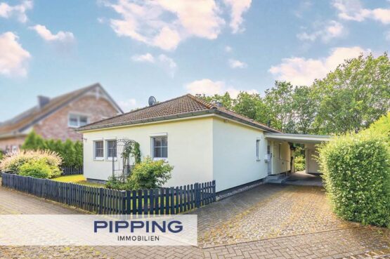 Stadt nah – Natur näher: „Charmanter Bungalow in gewachsener Wohnlage mit hoher Lebensqualität“, 21465 Reinbek, Bungalow