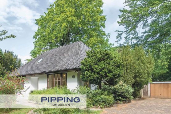 Mitten im Grünen: „Charmantes Einfamilienhaus in bester Lage von Aumühle“, 21521 Aumühle, Einfamilienhaus
