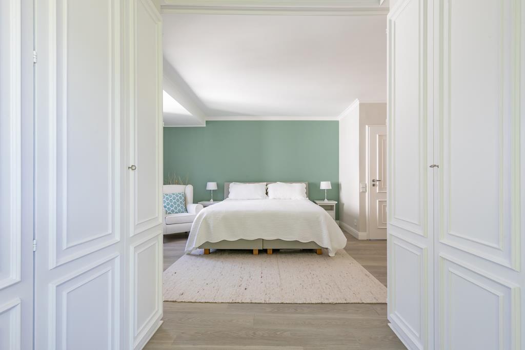 Master-Bedroom