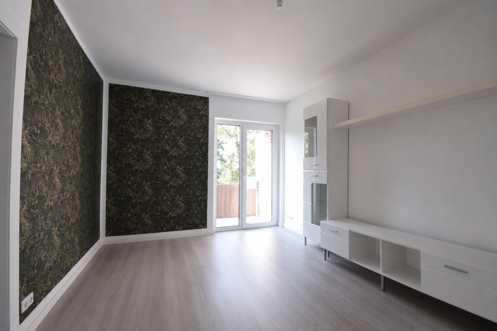 Heller Wohnbereich mit ...