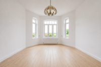 Erkerzimmer mit Feldblick