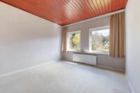 Gut geschnittenes Schlafzimmer