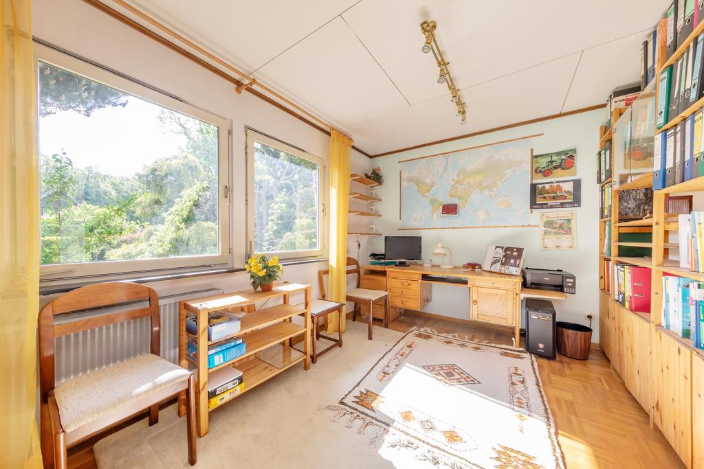 Optionales Arbeitszimmer