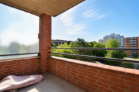 Sonniger Balkon