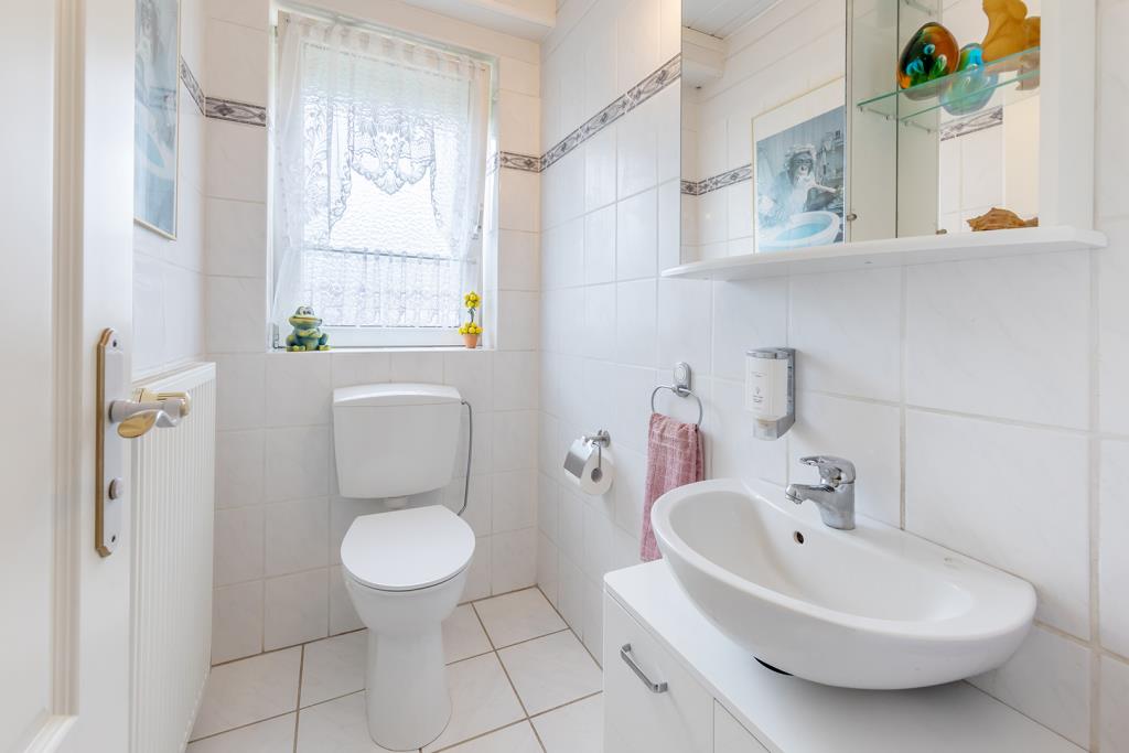 Zeitloses Gäste-WC