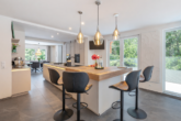 Blick in des Essbereich - Lassen Sie sich begeistern: „Modernes Wohngefühl in Waldrandlage von Vossmoor“