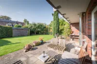 Terrasse und Garten