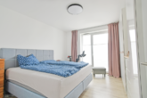Optimales Gäste- / Kinderzimmer - In modernem Neubau: „Stilvolle 3‑Zimmer-Maisonettewohnung mit Dachterrasse“